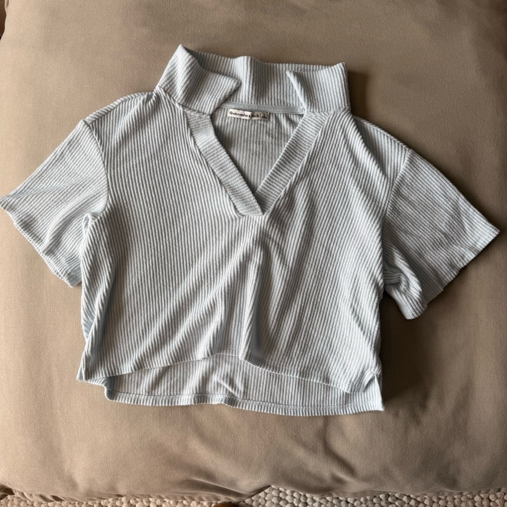 Abercrombie & Fitch Ribbed Collar Top